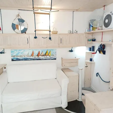 Santa Marina 公寓 格罗塞托港