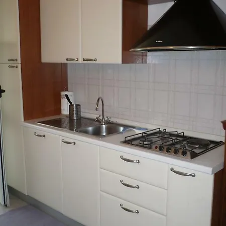 Santa Marina Apartment *