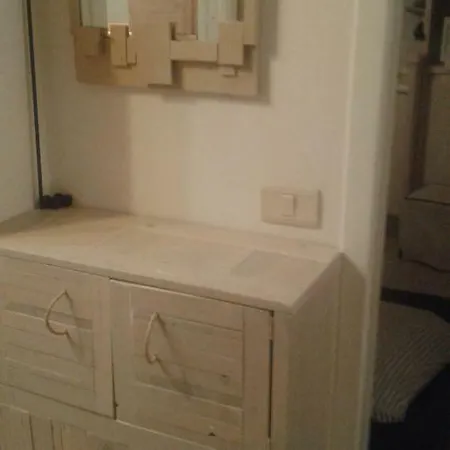 Santa Marina Apartment *